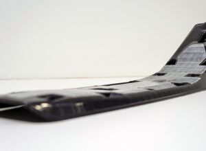 Engel/KTM: Mit „Frittenfett-PP“ zum Tape-Sandwich-Strukturbauteil