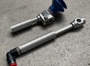 AGS: Greifarm mit Federung