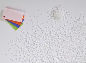 FKuR: Biobasiert und spülmaschinenfest