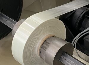 Fraunhofer IMWS: PA-Tapes mit unidirektionaler Glasfaserverstärkung