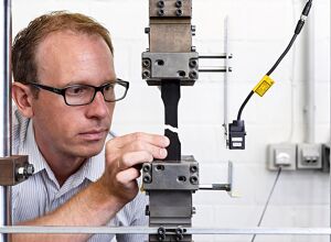 Fraunhofer LBF: Mehr Rezyklat in technischen Bauteilen