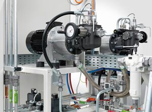 KraussMaffei: Robuste PUR-Pumpen