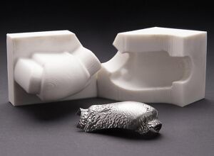 Reichenbacher Hamuel: Hochleistungsdrucker für Hochleistungspolymere