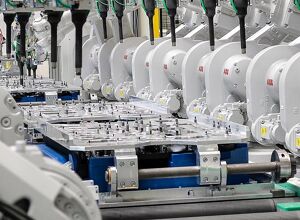 Frimo: Flexible Konzepte für Füge- und Montageaufgaben