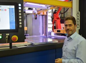 Geiss: Thermoformmaschine wird flexible Fertigungszelle