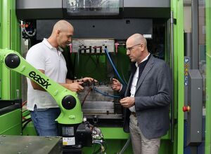 Engel: Von Recycling zu Hightech-Composites