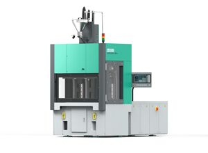 Arburg: Vertikalmaschine mit neuer Steuerungsvariante