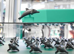 Arburg: Die Zukunft des Wertstoffs Kunststoff aktiv gestalten