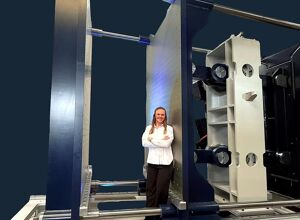 BBM Maschinenbau: Größte vollelektrische Blasformanlage