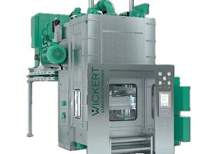 Wickert: Reinraumpressen für die Elastomerverarbeitung