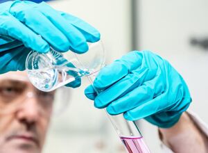 Lanxess: Flammschutzmittel und Weichmacher in einem