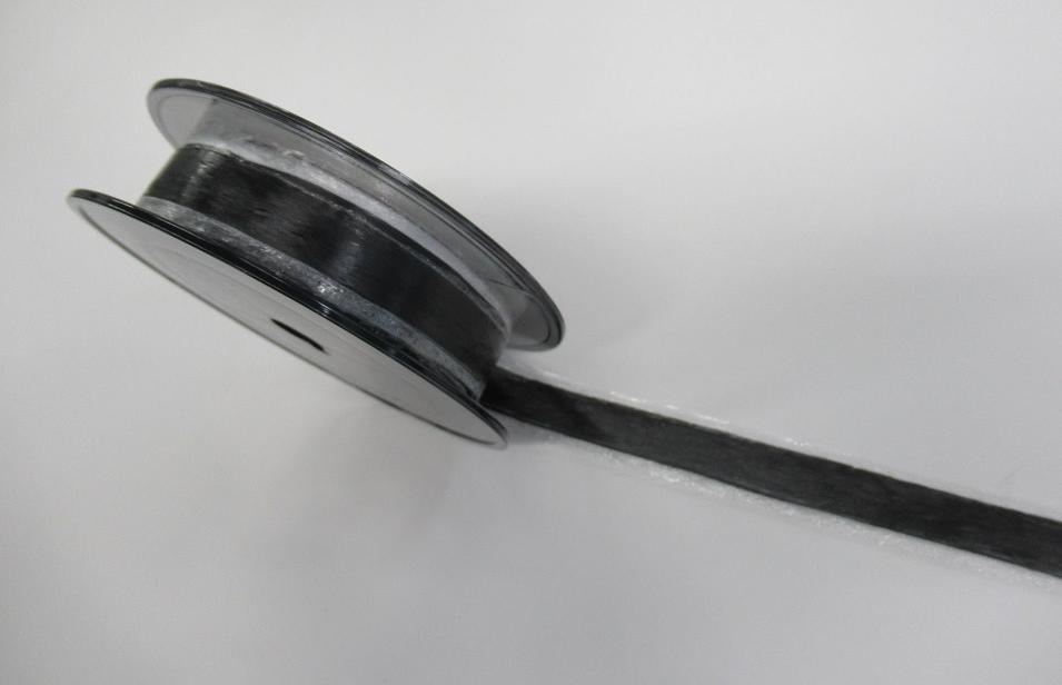 Aus den recycelten Kohlefasern wird auch hochfestes CFRTP-UD-Band hergestellt. (Foto: Asahi Kasei)
