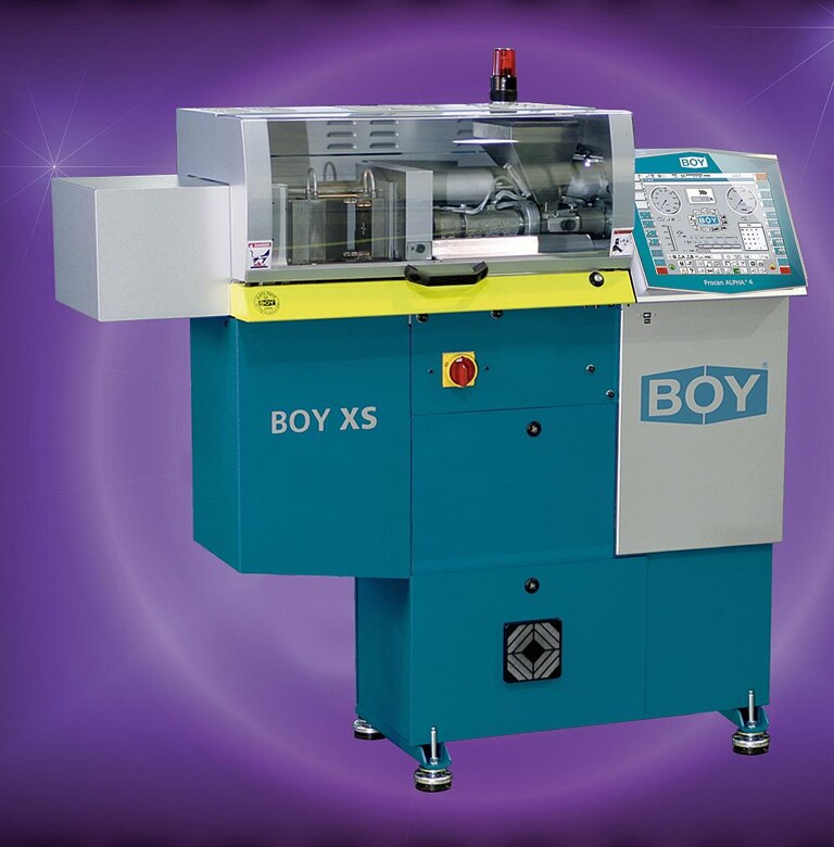 Boy XS mit 8-mm-Silikoneinheit für die UV-Vernetzung von LSR. (Foto: Dr. Boy)