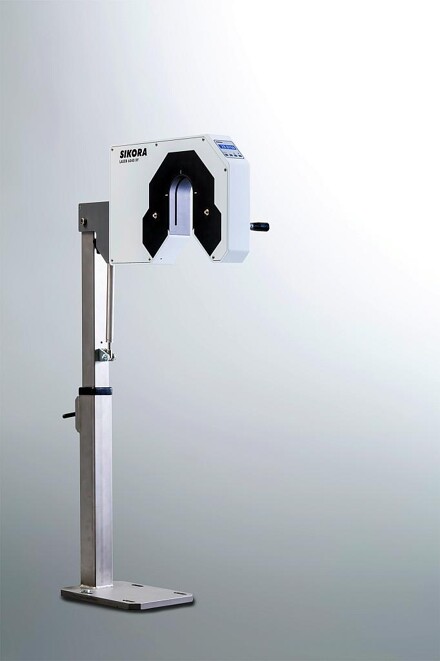 Der Laser 6040 XY für eine High-end Durchmessermessung und Detektion von Knoten und Einschnürungen. (Foto: Sikora)