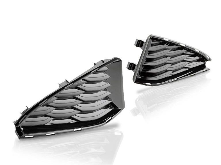 Die Designblenden im Bereich der Kopfstütze bestehen aus dem transparenten Polyamid Grilamid TR Piano Black. (Foto: Ems-Chemie)