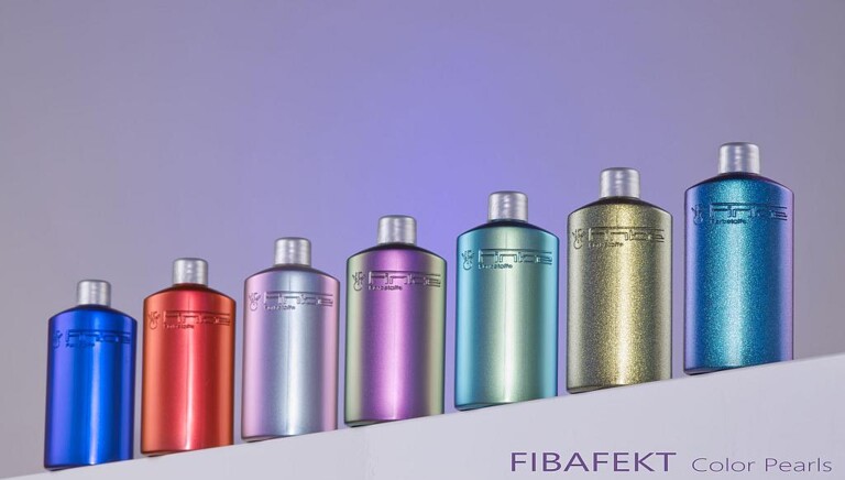 Die Fibafekt-Kollektion ermöglicht eine Vielzahl an Spezialeffekten – gerade bei Produkten mit hohem Rezyklatanteil. (Foto: Finke)