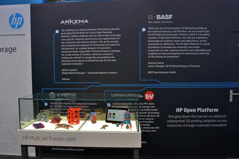 Mit der offenen Plattform für den 3D-Druckmaterialien – hier eine Präsentation auf der Formnext 2016 in Frankfurt – macht HP neue Materialien verfügbar und eröffnet eine große Bandbreite an Anwendungsbereichen. (Foto: K-AKTUELL)