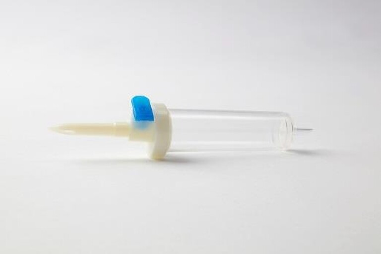 Tropfkammer mit Styrolux SBC. (Foto: Ineos Styrolution)