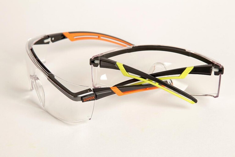 Die flexiblen Bügel der Schutzbrille Astrospec 2.0 bestehen aus dem thermoplastischen Elastomer Copec. (Foto: Kraiburg TPE)