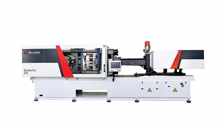 Auf der K stellt eine 2.000-kN-Version der Elektron Evo (EOM 200) eine aus zwei Komponenten bestehende „Crinkle Box“ her. Das Exponat beinhaltet zudem einen neuen linearen Standard-Roboter. (Foto: Milacron)