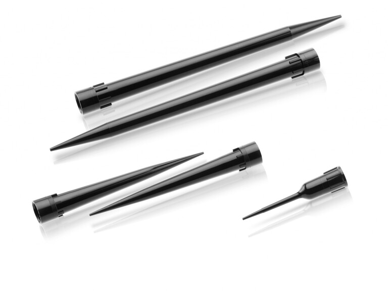 Bei der Produktion von Pipetten-Spitzen mit einer Wandstärke von nur 0,38 mm kommt es auf maximale Präzision und Prozessstabilität an. (Foto: Netstal)