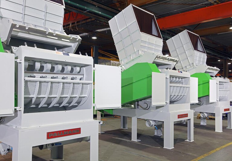 Mit dem Wertstoffgranulator Panther sind bei der Aufbereitung von PET-Flaschen Durchsatzleistungen bis zu 3,5 t/h möglich. (Foto: Pallmann)