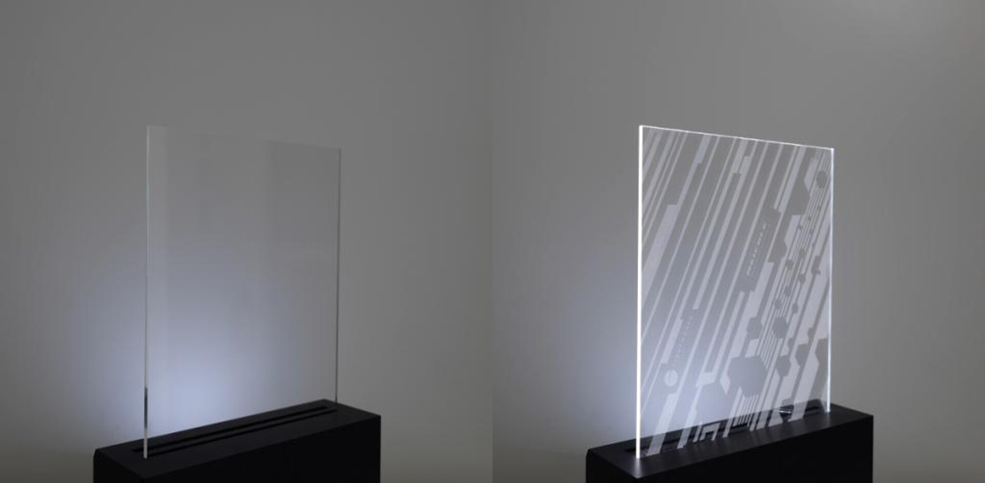 Die optischen Elemente in der transparenten Kunststofffläche sind im Kaltzustand nahezu unsichtbar (l.) und erscheinen erst bei Beleuchtung (r.). (Foto: Reichle)