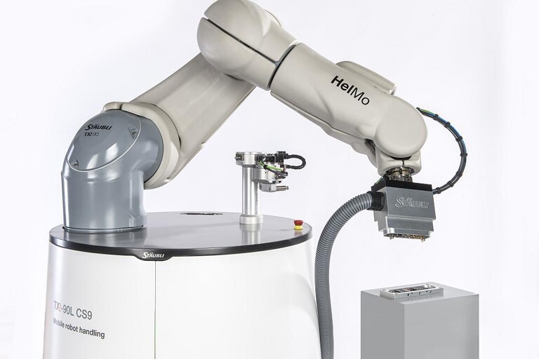Basis des mobilen Robotersystems ist ein TX2touch-90L Sechsachser mit bis zu 15 kg Traglast und 1.200 mm Reichweite. (Foto: Stäubli)