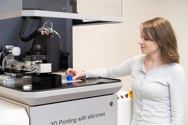 Das Aceo Open Print Lab in den USA verfügt über zwei 3D-Drucker, die Silicone nahezu beliebiger Härte und in jeder nur erdenklichen Farbe drucken können. (Foto: Wacker)
