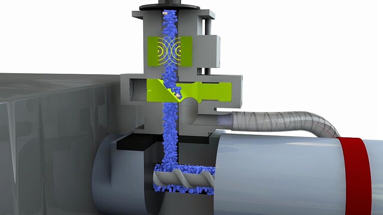 Für die Installation der Metallseparatoren auf den Spritzgießmaschinen bei Suzuki standen jeweils nur 350 mm an möglicher Einbauhöhe zur Verfügung. (Abb.: S+S)