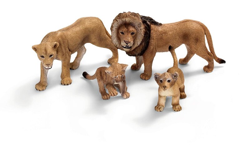 Die neue Datenverwaltung vereinfacht die Einhaltung der hohen und länderspezifischen Qualitäts- und Sicherheitsvorschriften in der Spielwarenbranche. (Foto: Schleich)