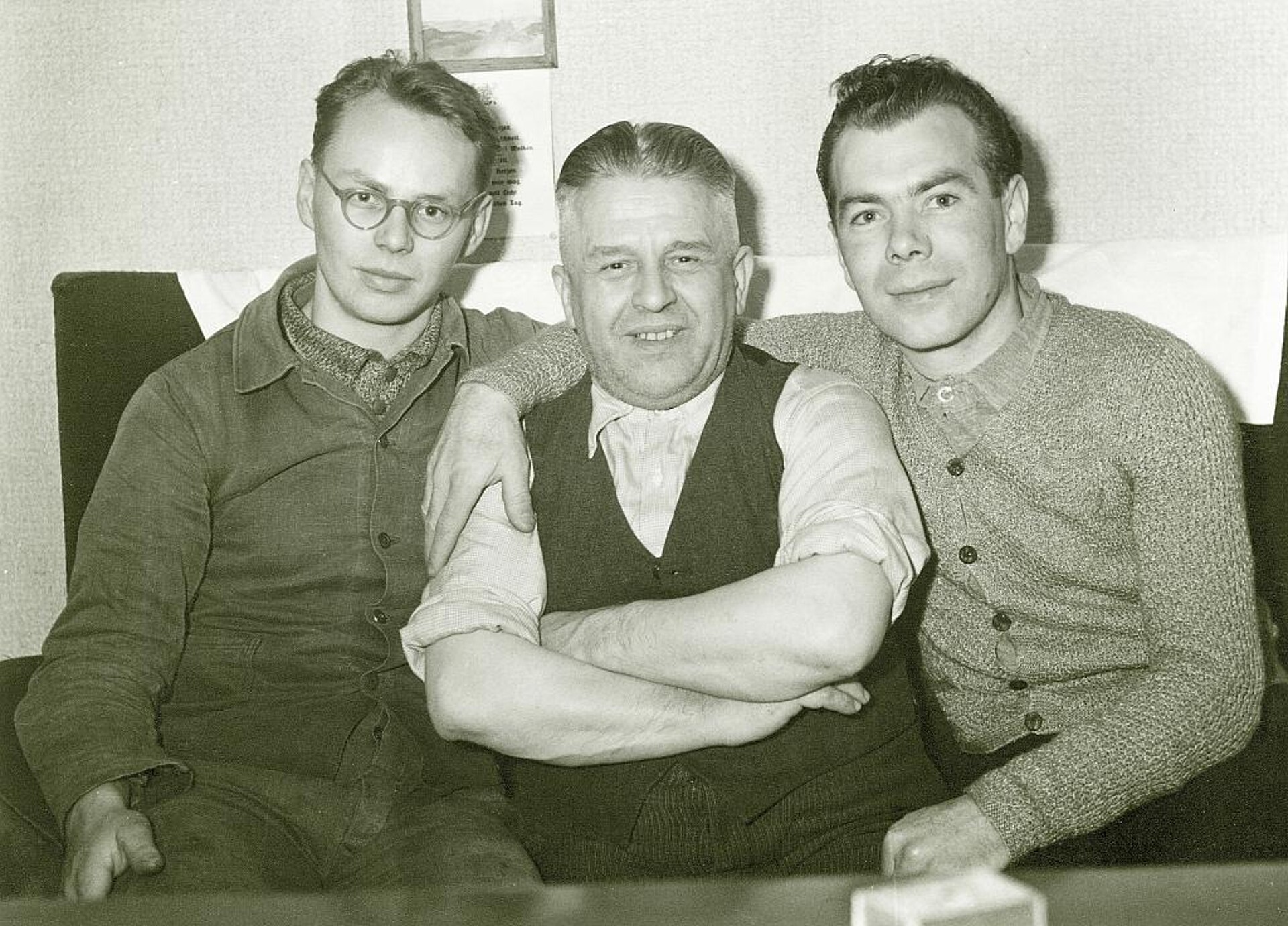 Eugen, Arthur und Karl Hehl, Anfang der 1950er-Jahre. (Foto: Arburg)