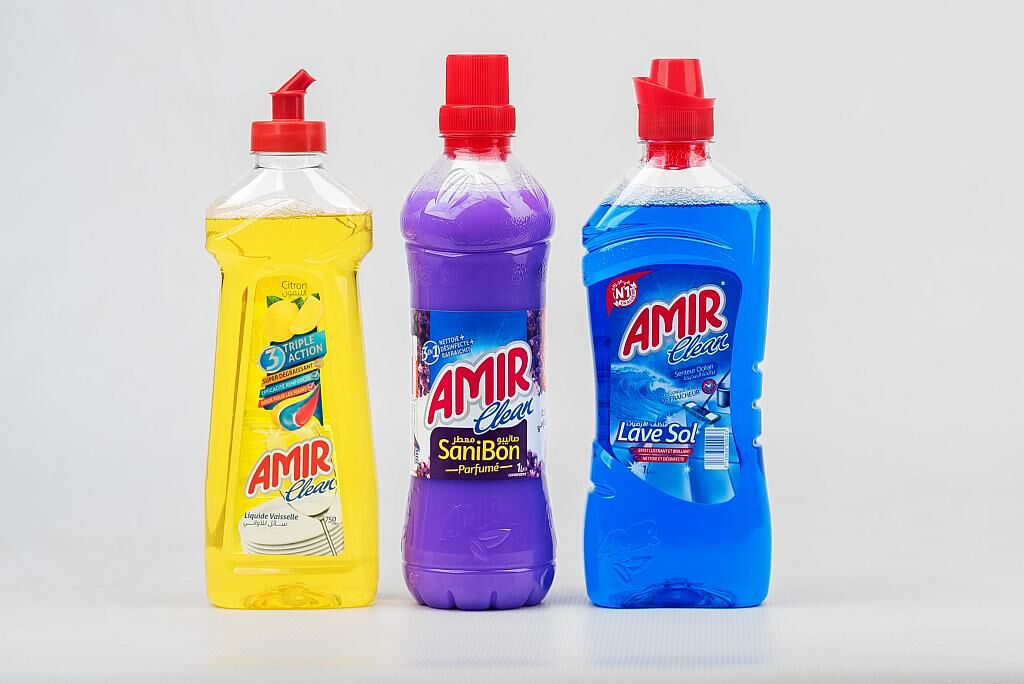 Reinigungsmittel der Marke Amir Clean für verschiedene Anwendungen. (Foto: KHS)