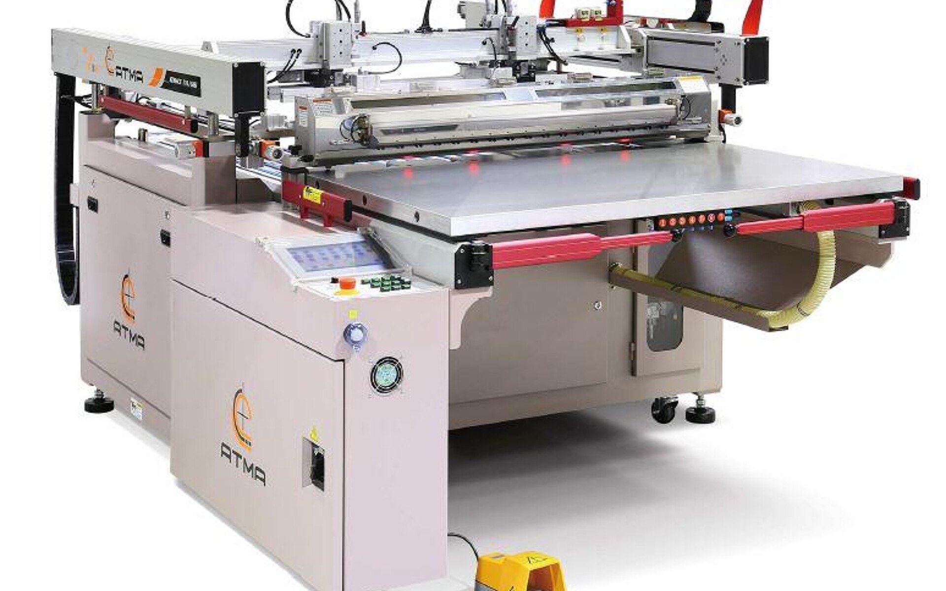 Die dreiviertelautomatische Präzisionssiebdruckmaschine Atmace G6 ist für den Druck auf starren und flexiblen Materialien bis zu einer Stärke von 6 mm geeignet. (Foto: ESC)