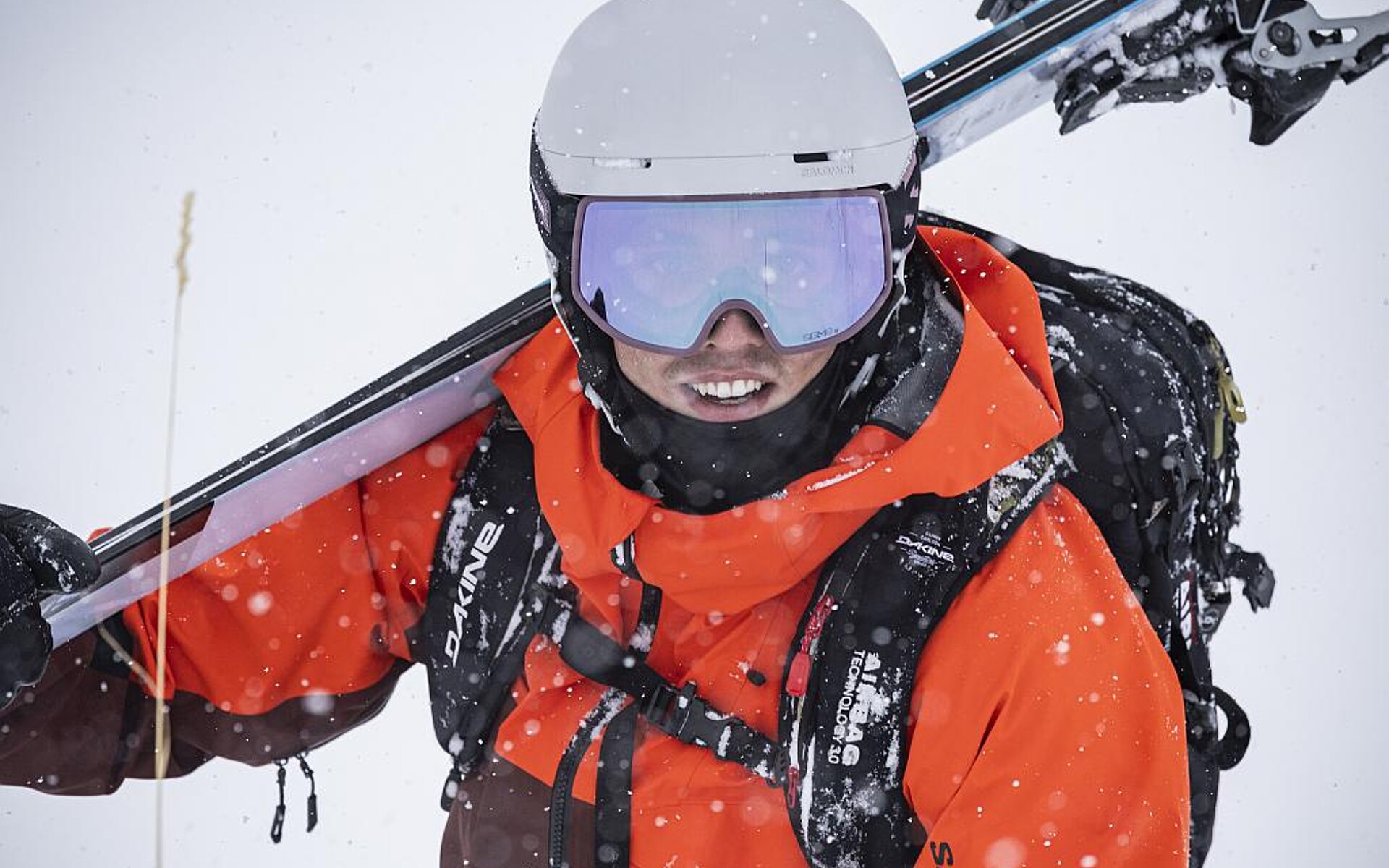 Der Skisporthelm Brigade Index ist am Ende seiner Lebensdauer vollständig recycelbar. (Foto: Salomon)