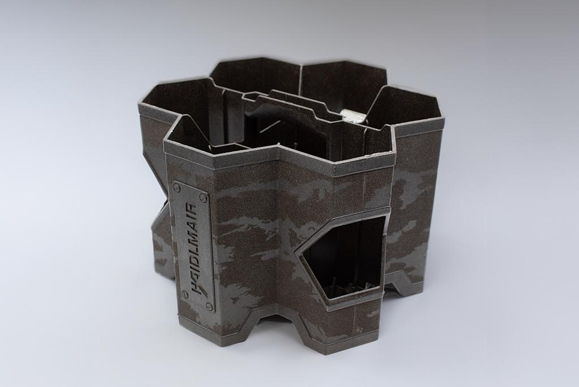 6-Drinks-Carrier aus GC pro 2745 BO 10LP41. (Foto: Golden Compound)