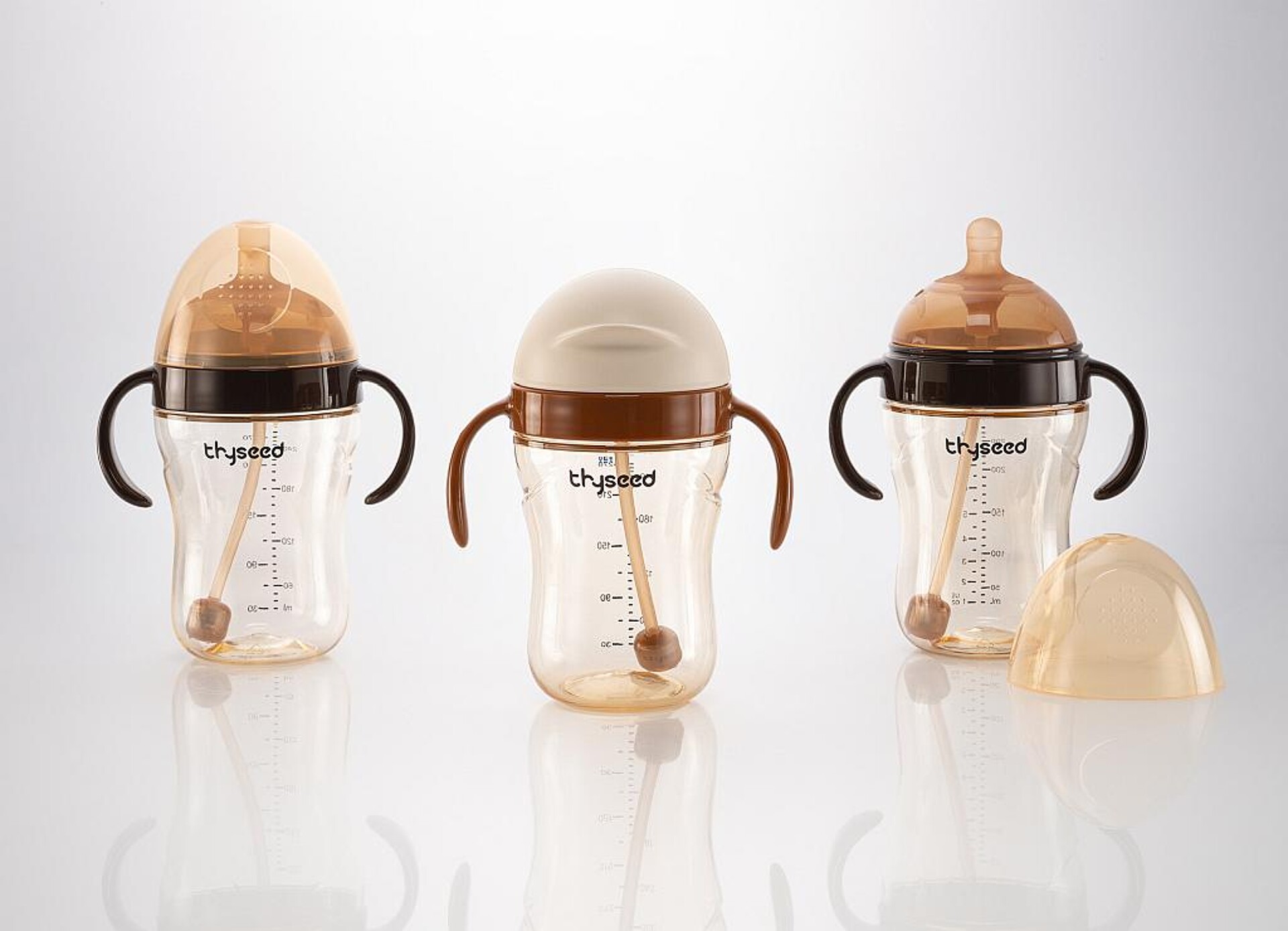 Babyflaschen der Marke Thyseed aus dem BASF-Hochleistungsthermoplast PPSU sind sicher in der Anwendung und dabei leicht sowie bruchfest. (Foto: BASF)