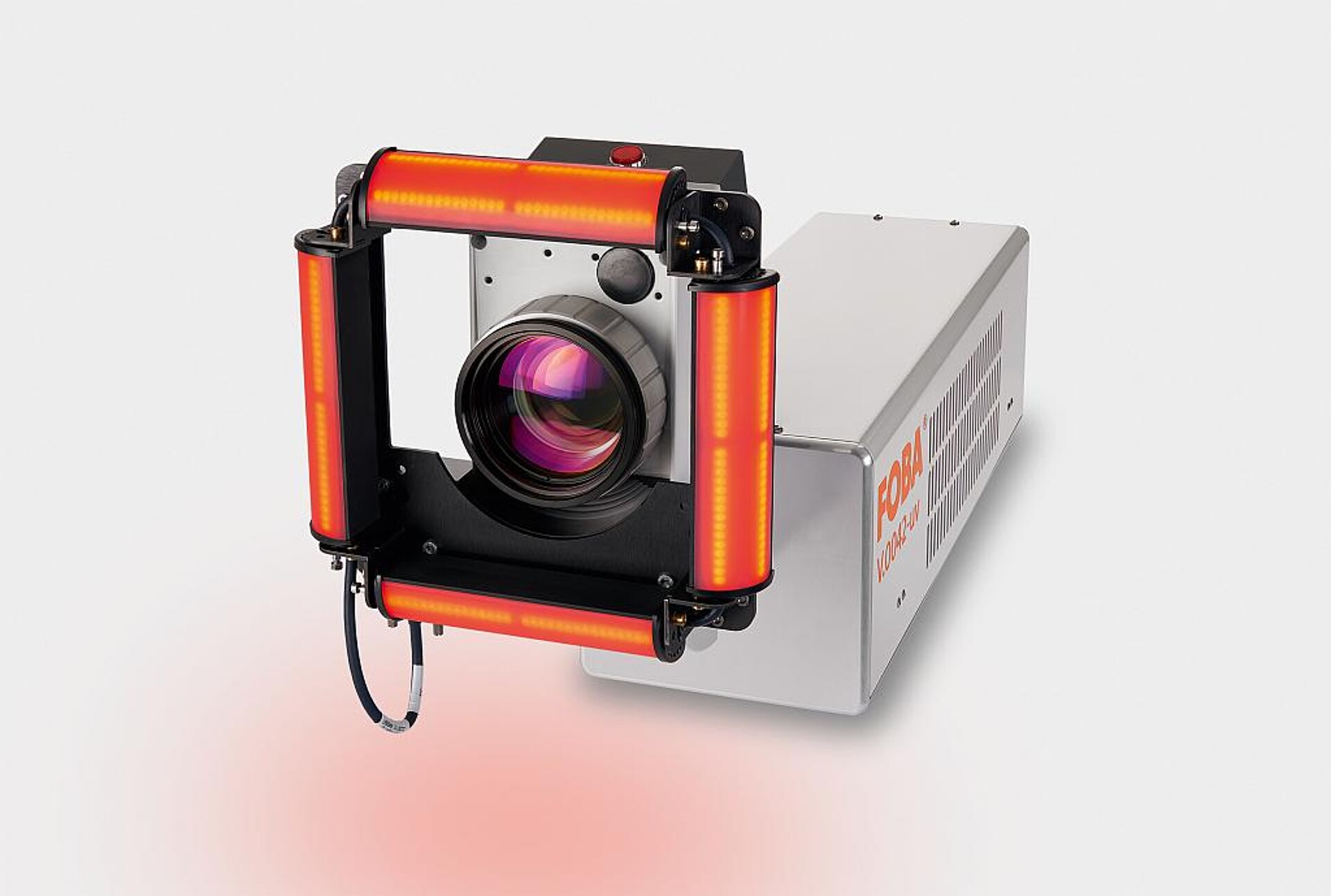 Der UV-Laserbeschrifter V.0042-uv mit 355 nm Wellenlänge ist für kontrastreiche Markierungen auf hochsensiblen Produkten geeignet. (Foto: Foba)
