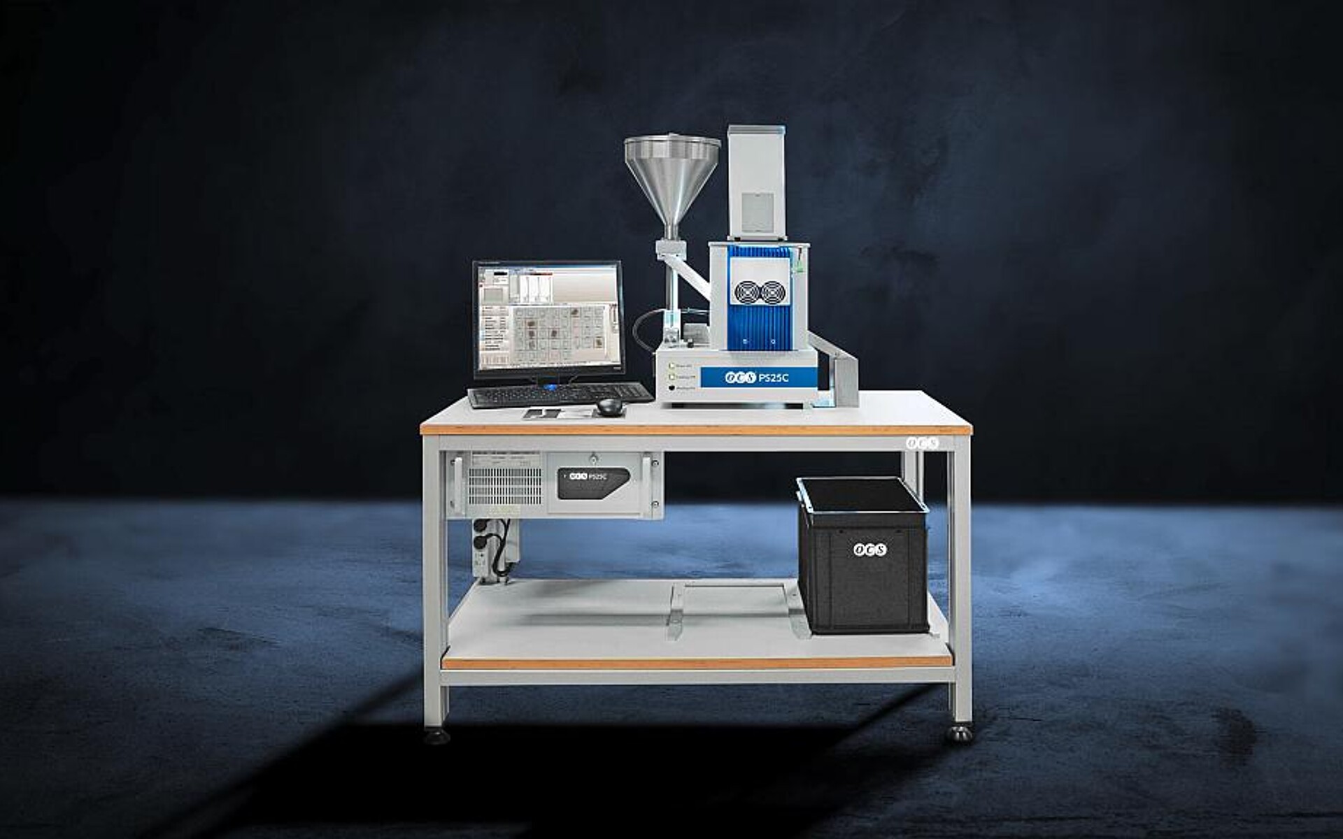 Der Pelletscanner PS25C detektiert Verunreinigungen in opakem und transparentem Material. (Foto: OCS)