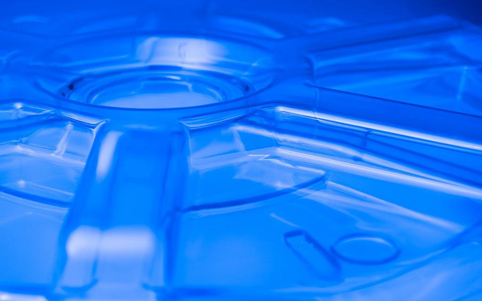 Das Material Vivak Med bietet eine genaue Reproduktion der Formoberfläche. (Foto: Exolon)