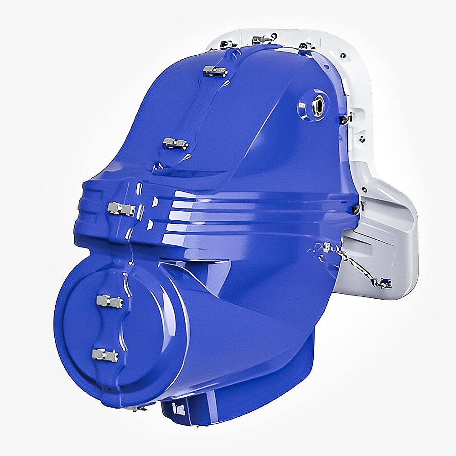 Auf der Queen 1 gedruckte lackierte Bootsmotor-Abdeckung. (Foto: C.F. Maier)