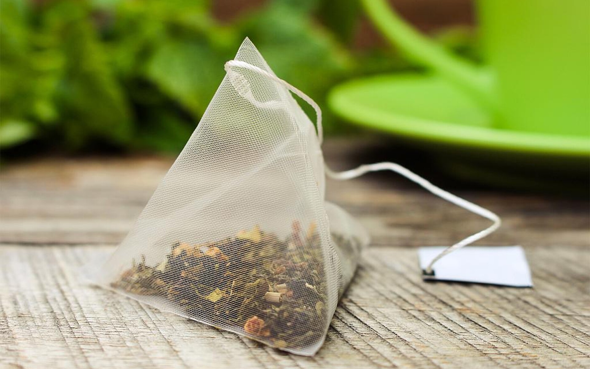 CT-L01 ermöglicht beispielsweise die Herstellung biobasierter Teebeutel, die industriell kompostierbar, siegelfähig und nachhaltig sind. (Foto: iStock/Mukhina1)