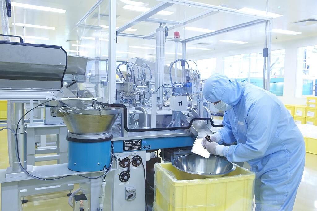 Bei medmix besteht ein hoher Anspruch an die Fertigung. (Foto: medmix)