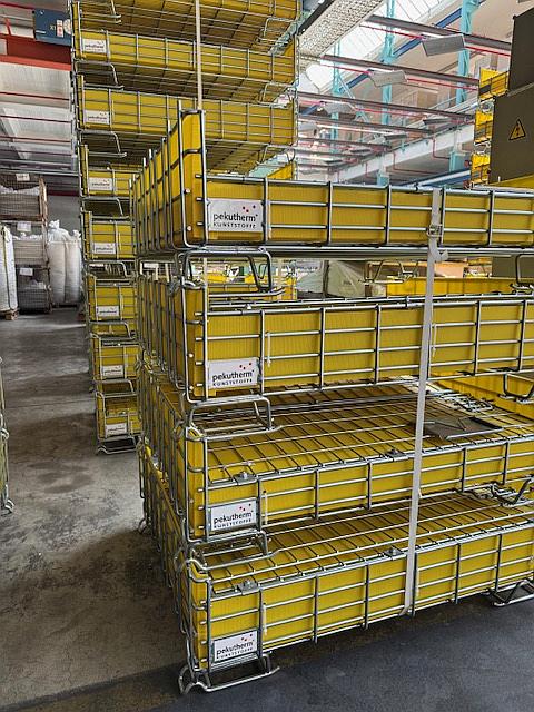 Die Ecoboxen haben ein Fassungsvermögen von 300 bis 500 kg. (Foto: Pekutherm)