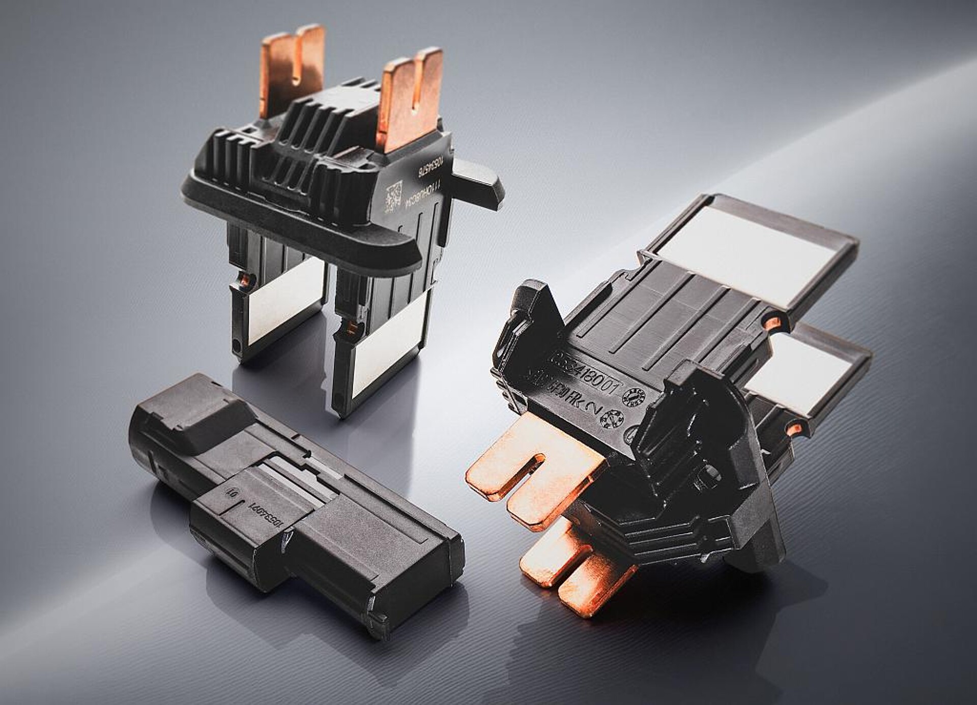 Kostal Kontakt Systeme setzt das PPA Ultramid Advanced N von BASF in mehreren Bauteilen seines Hochvolt-Steckverbinders KS22 Class 4 für Hochstrommodule ein. (Foto: BASF)