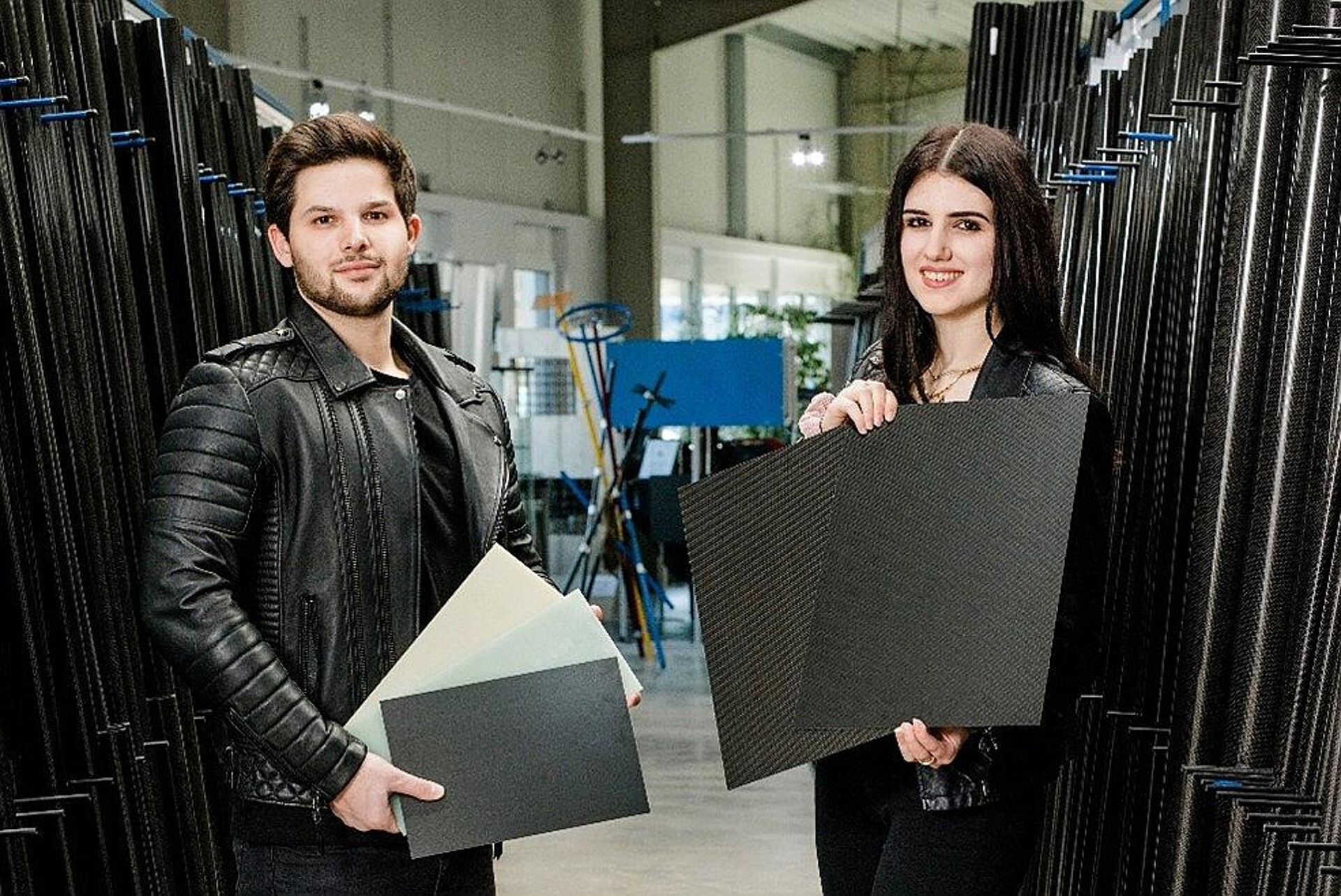 Die Faserverbundplatten bieten bei guten mechanischen Eigenschaften eine deutliche Gewichtsersparnis gegenüber Stahl. (Foto: CG Tec)