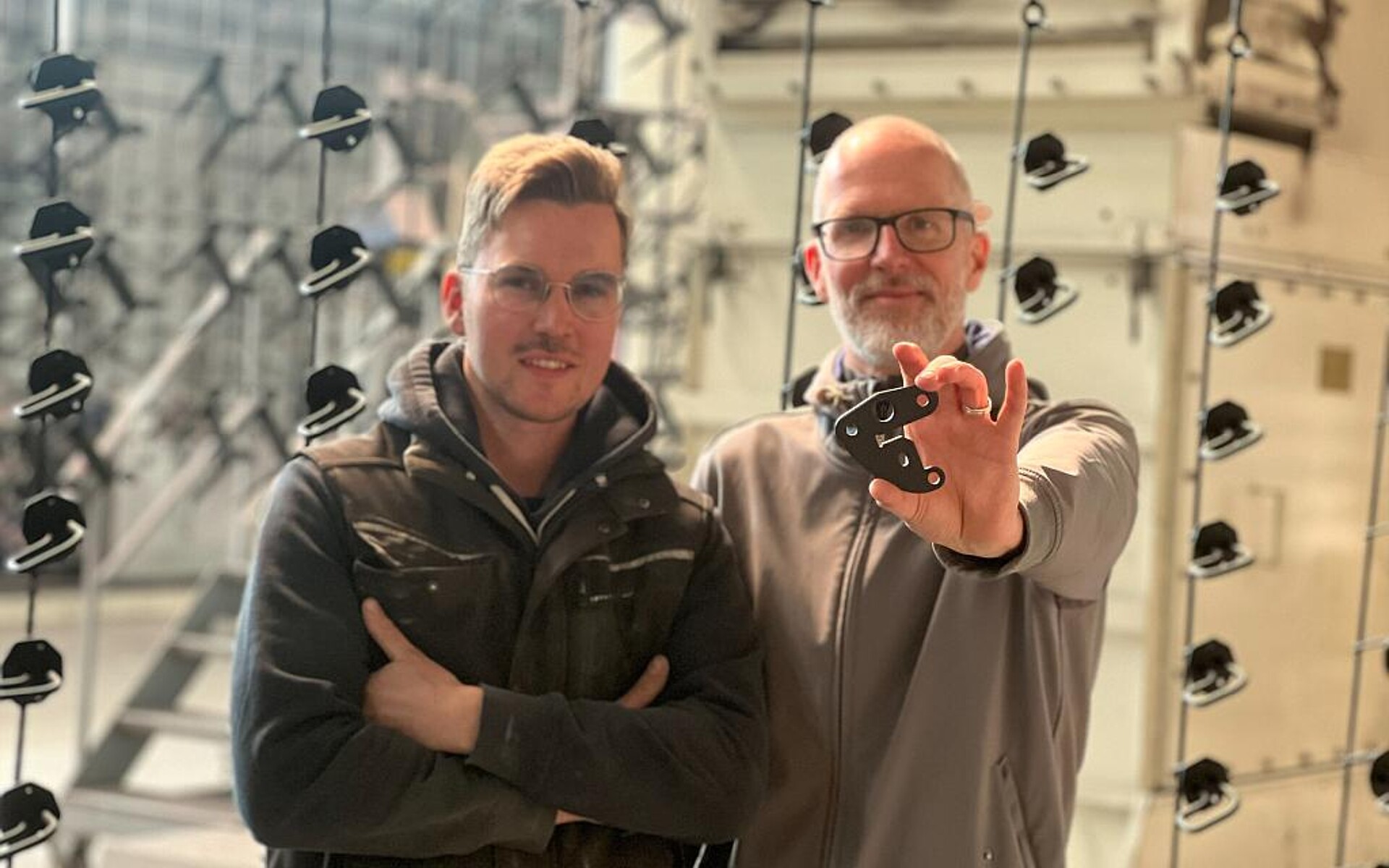 Hannes Emmich und Dr. Marcus Rechberger am Produktionsstandort von L. Grigoletto. (Foto: Lehvoss)