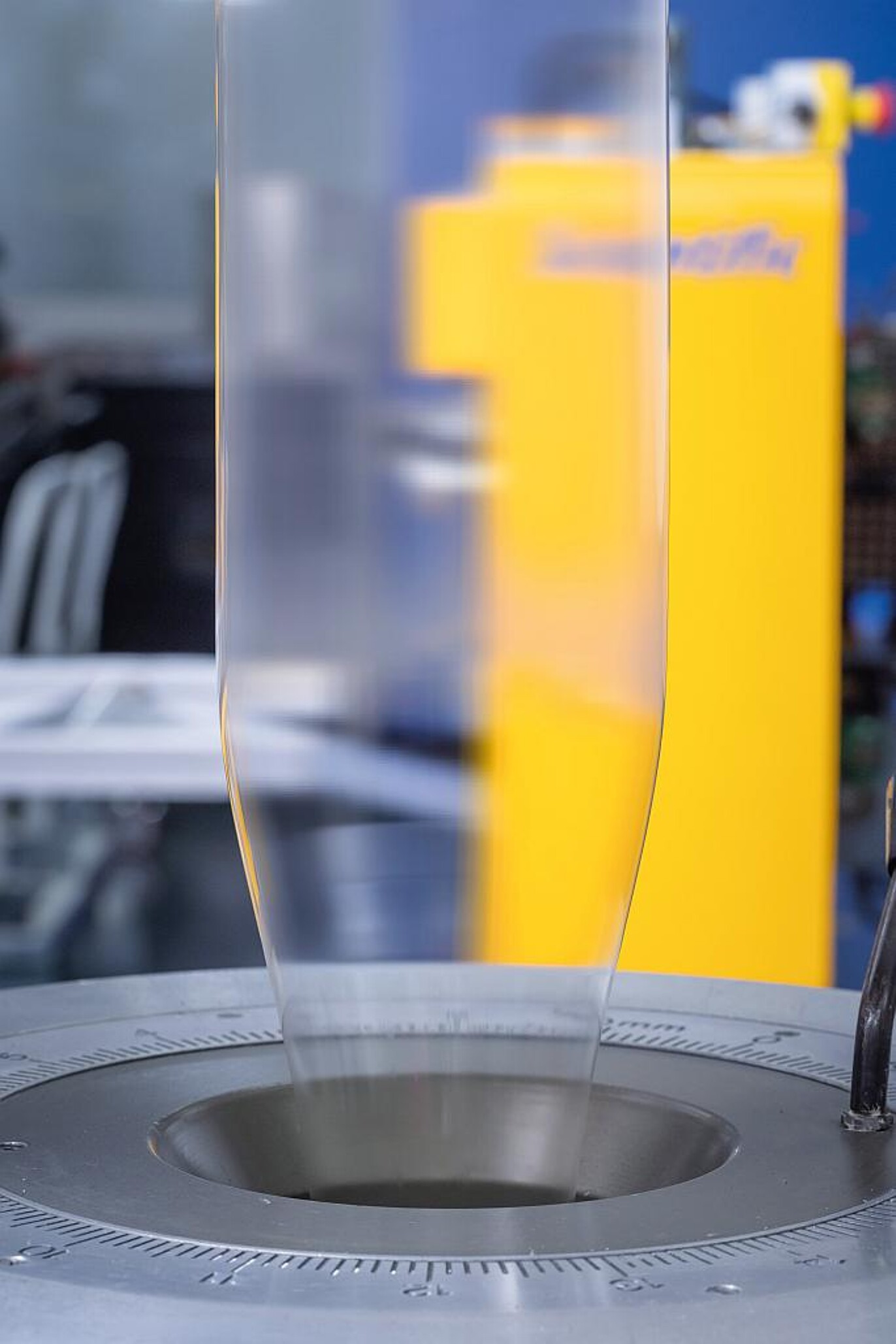 Das PFAS-freie AddWorks PPA bietet eine effiziente Kontrolle der Haifischhaut für gute Folieneigenschaften. (Foto: Clariant)