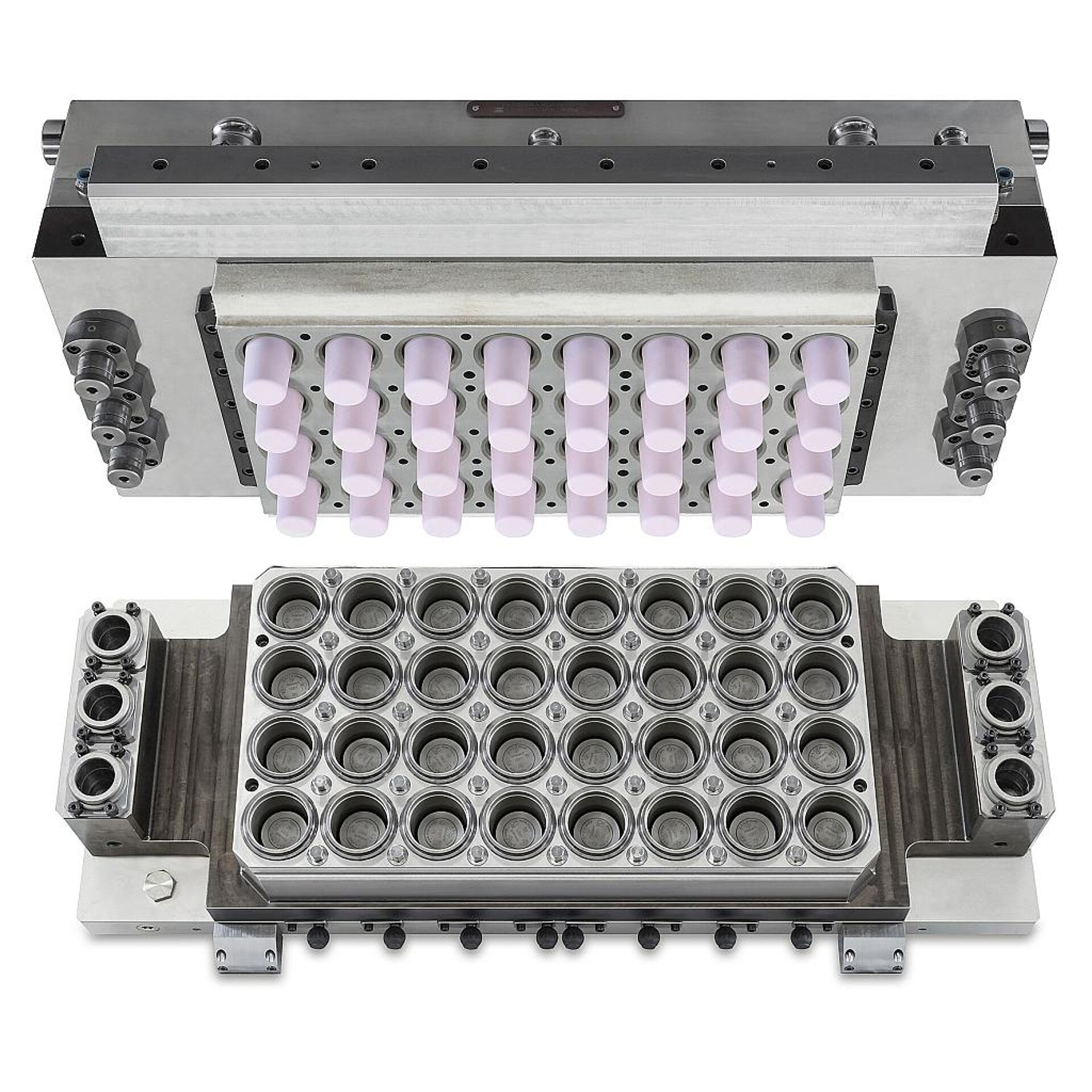 Werkzeuge für die Kunststoff-Produktion 4.0 stehen im Fokus des Messeauftritts. (Foto: Kiefer)