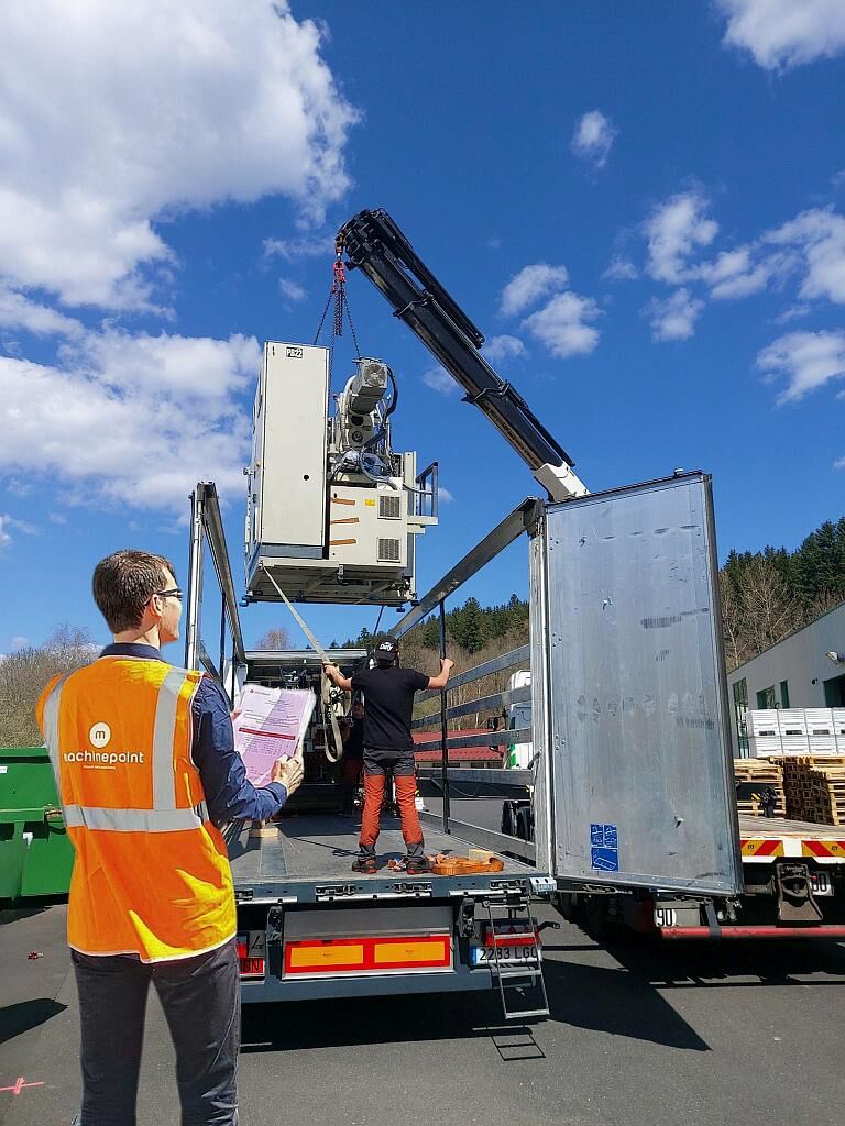 Der Einsatz von Gebrauchtmaschinen bietet Vorteile bei Kosten und CO2-Emissionen. (Foto: Maschinepoint)